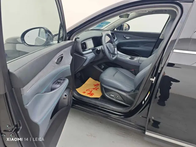 BYD Hai Shi 07 DM-i — Фото автомобиля 4