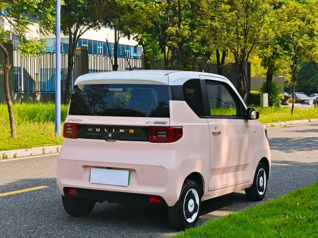 Wuling Hongguang Mini EV — Фото автомобиля 14