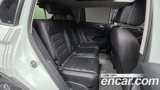 Volkswagen Tiguan Tiguan 2 поколение 2.0 TDI 4Motion Prestige — Фото автомобиля 26