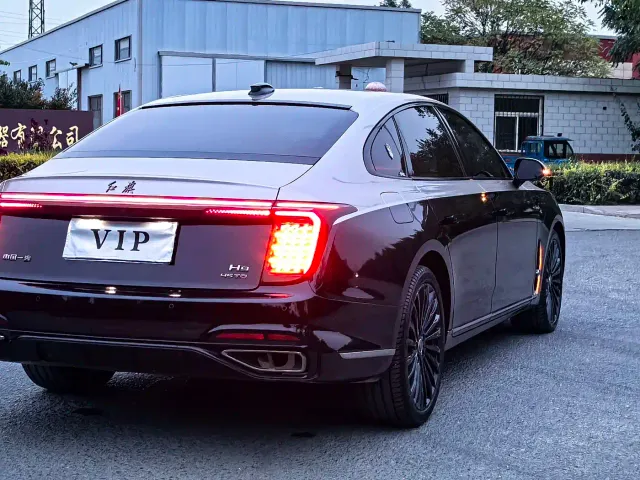 Hongqi H9 — Фото автомобиля 8