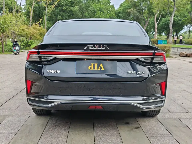 Dongfeng Yixuan MAX — Фото автомобиля 6