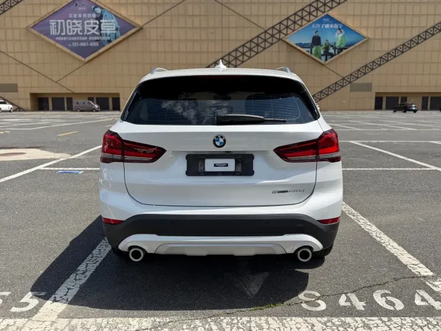 BMW X1 — Фото автомобиля 5