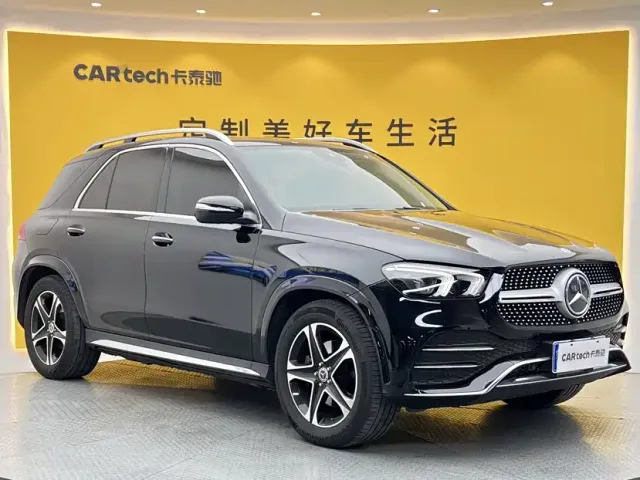 Mercedes-Benz GLE-Class — Фото автомобиля 2