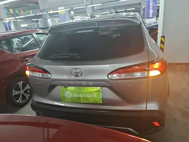 Toyota Corolla Cross — Фото автомобиля 5