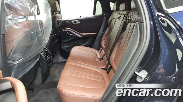 BMW X6 xDrive40i M Sport — Фото автомобиля 22