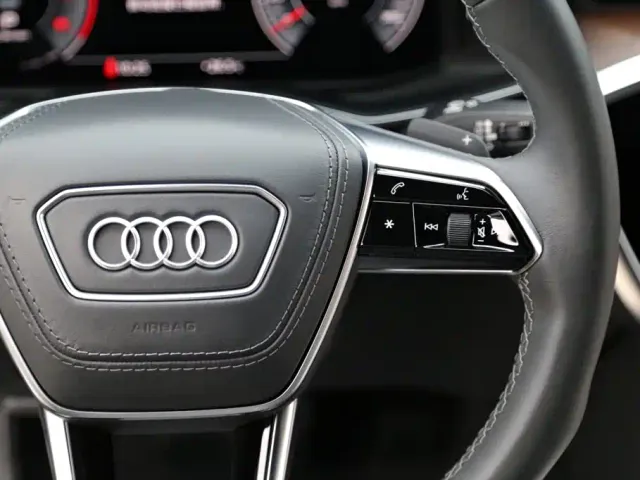 Audi A6L — Фото автомобиля 17