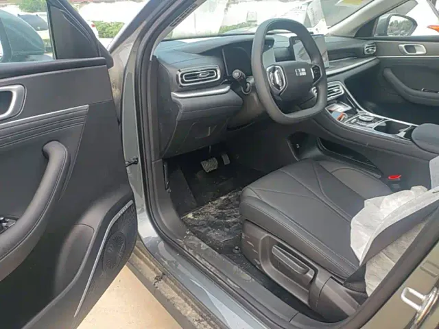 Geely Galaxy Stellar 6 — Фото автомобиля 15