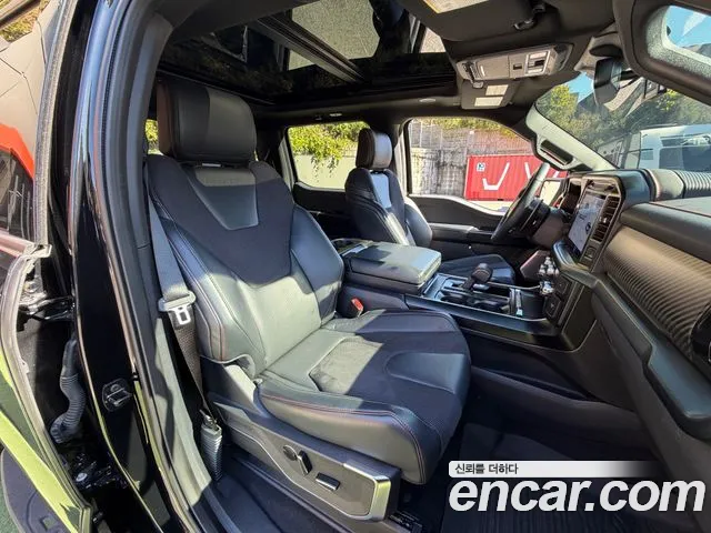 Ford F150 — Фото автомобиля 7