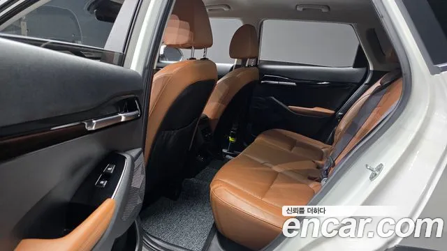 Kia Seltos New — Фото автомобиля 12