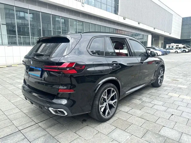 BMW X5 — Фото автомобиля 7