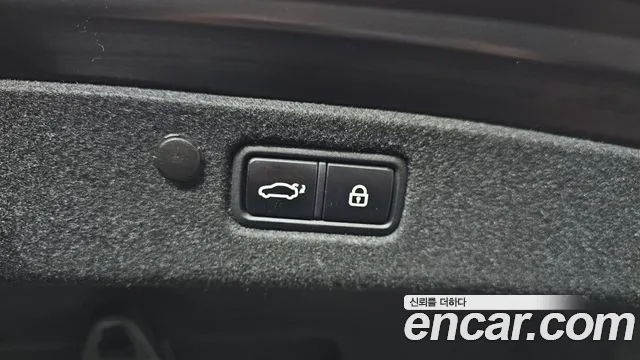 Hyundai Grandeur Новый Grandeur IG — Фото автомобиля 30