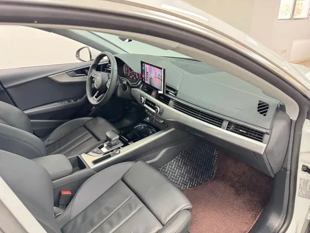 Audi A5 — Фото автомобиля 14