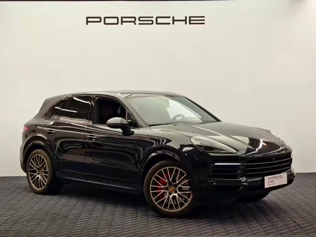 Porsche Cayenne — Фото автомобиля 3