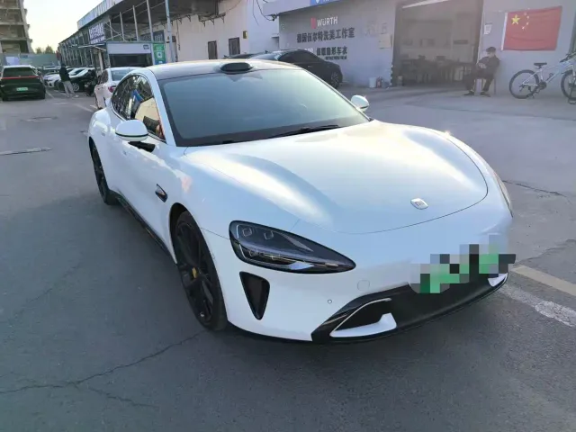 Xiaomi SU7 — Фото автомобиля 3