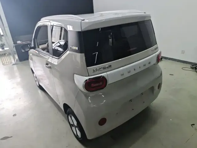 Wuling Hongguang Mini EV — Фото автомобиля 4