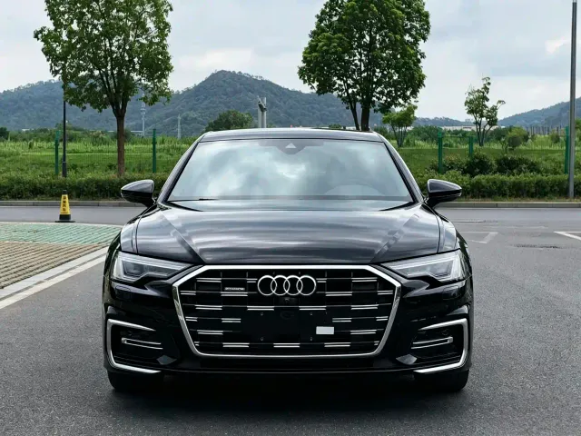 Audi A6L — Фото автомобиля 2