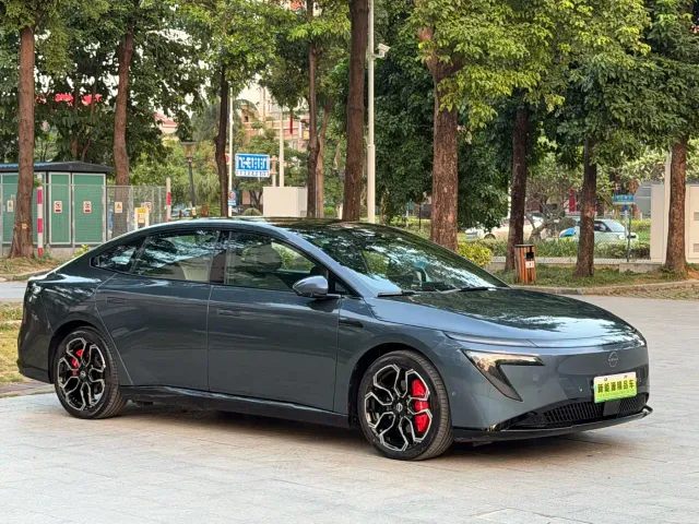 Nissan N7 — Фото автомобиля 2