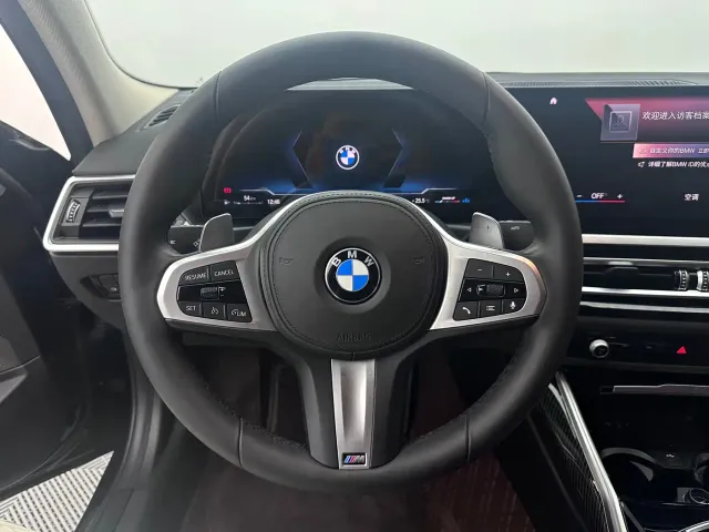 BMW BMW 3 Series 2023 320Li M Sport Package — Фото автомобиля 16