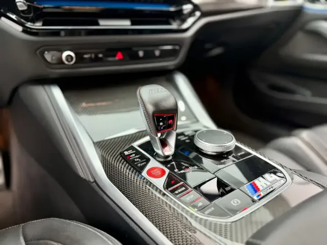 BMW M4 — Фото автомобиля 12