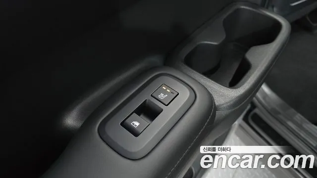 Hyundai Santa Fe MX5 — Фото автомобиля 18