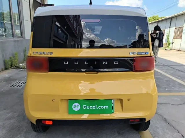 Wuling Hongguang Mini EV — Фото автомобиля 5