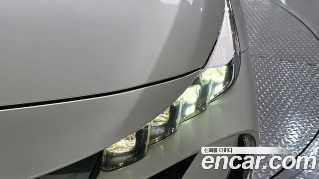 Toyota Prius — Фото автомобиля 22