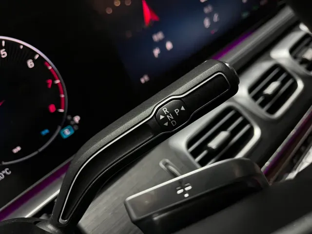 Mercedes-Benz GLE-Class — Фото автомобиля 21