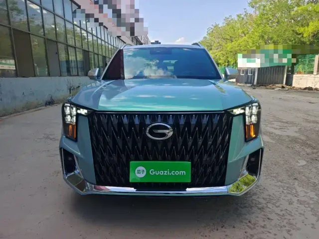 GAC Trumpchi GS8 — Фото автомобиля 2