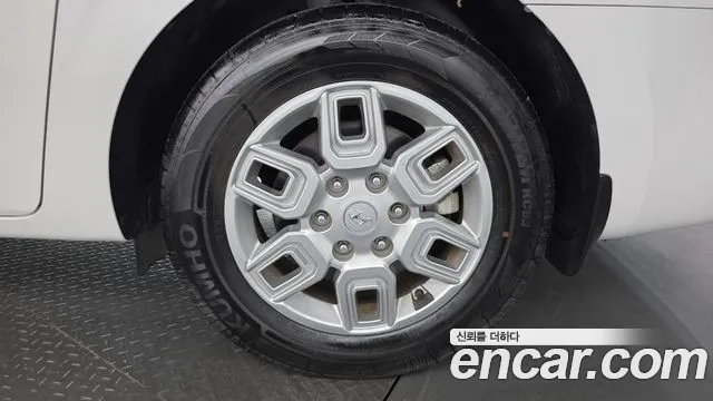 Hyundai Staria — Фото автомобиля 6