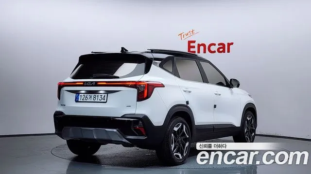 Kia Seltos — Фото автомобиля 2