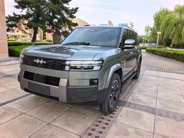 BYD FangChengBao Titanium 7 — Фото автомобиля 3