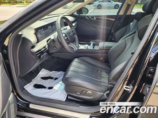 Genesis G80 RG3 — Фото автомобиля 6