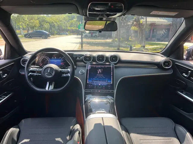 Mercedes-Benz C-Class — Фото автомобиля 19