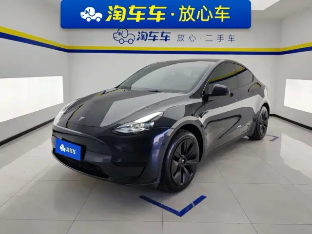 Фотография автомобиля — Tesla Model Y