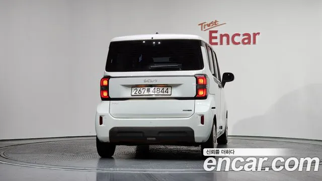 Kia RAY Новый Kia Ray Фургон — Фото автомобиля 4