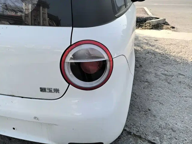 Changan Lumin — Фото автомобиля 7