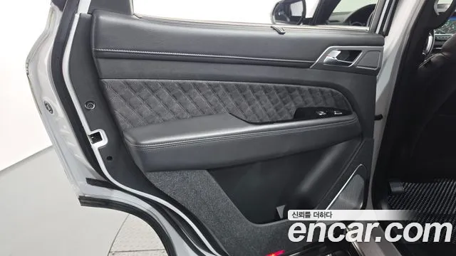 KG_Mobility_Ssangyong Rexton All Rexton Дизель 2.2 4WD — Фото автомобиля 25