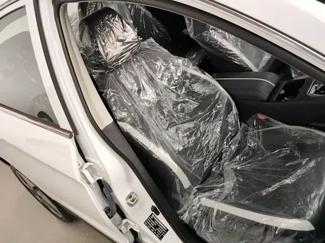 Dongfeng Fengshen E70 — Фото автомобиля 24