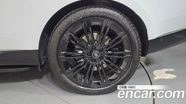 Land Rover Range Rover 5th Gen — Фото автомобиля 6