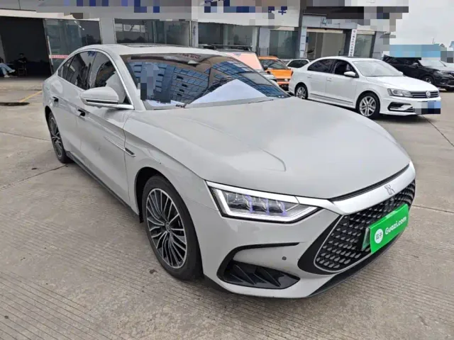 BYD Han — Фото автомобиля 3