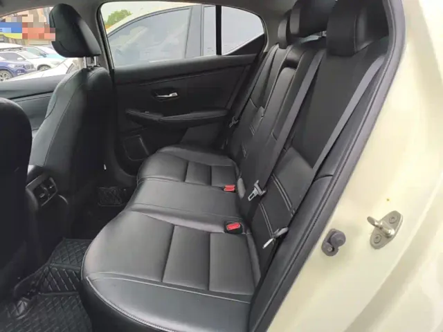 Nissan Sylphy — Фото автомобиля 16