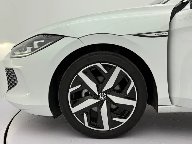 Volkswagen Lamando — Фото автомобиля 21