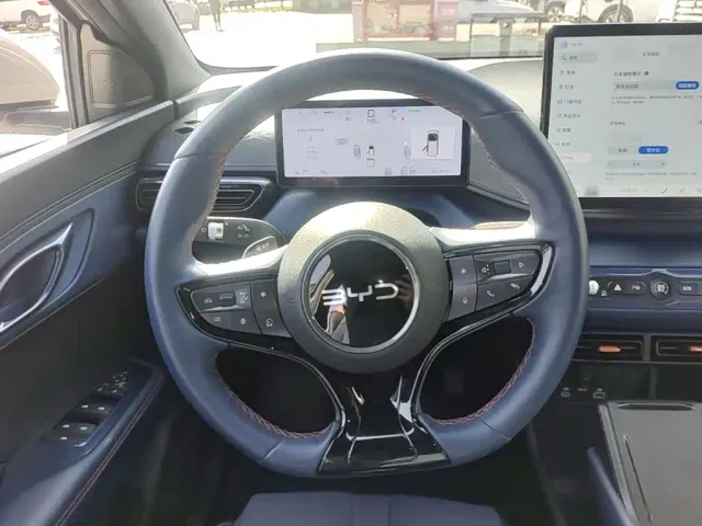 BYD Seagull — Фото автомобиля 10