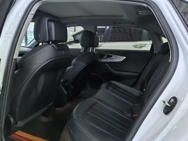 Audi A4L — Фото автомобиля 8
