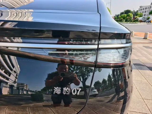 BYD Seal 07 DM-i — Фото автомобиля 14