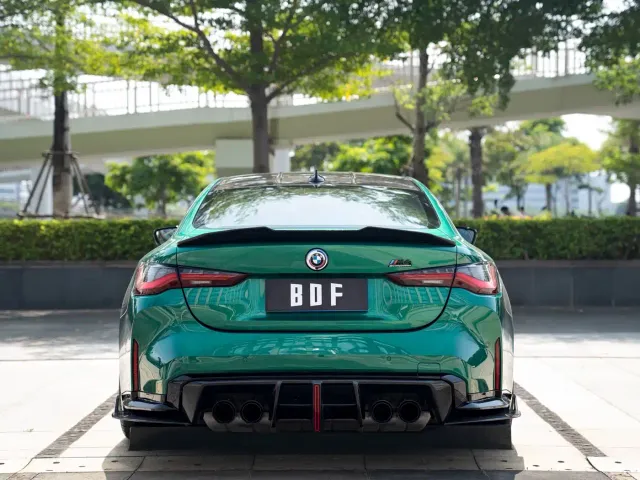 BMW M4 — Фото автомобиля 5