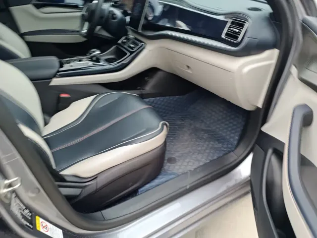 BYD Qin PLUS — Фото автомобиля 10