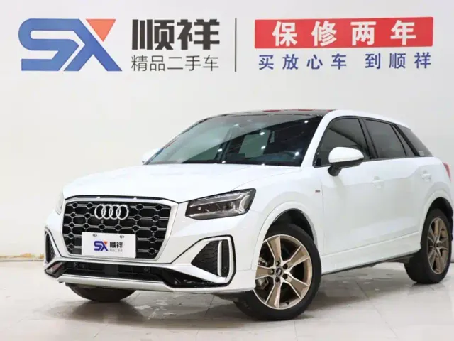 Фотография автомобиля — Audi Q2L