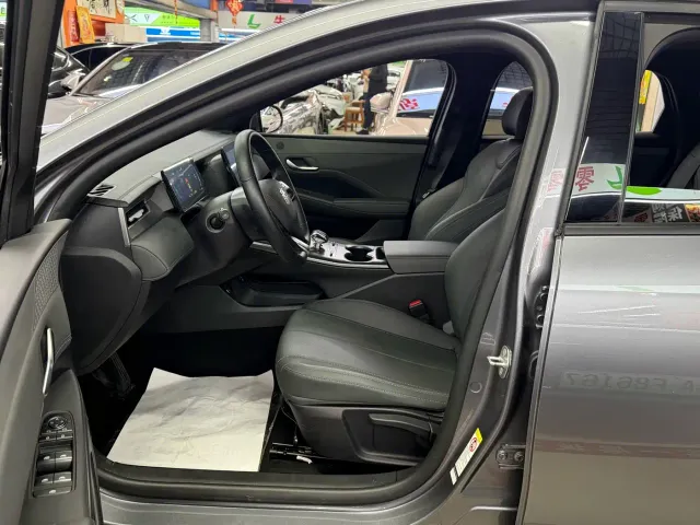 BYD Qin PLUS — Фото автомобиля 7