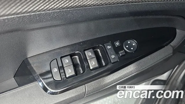 Kia Sportage Sportage 5-е поколение Дизель 2.0 2WD — Фото автомобиля 30